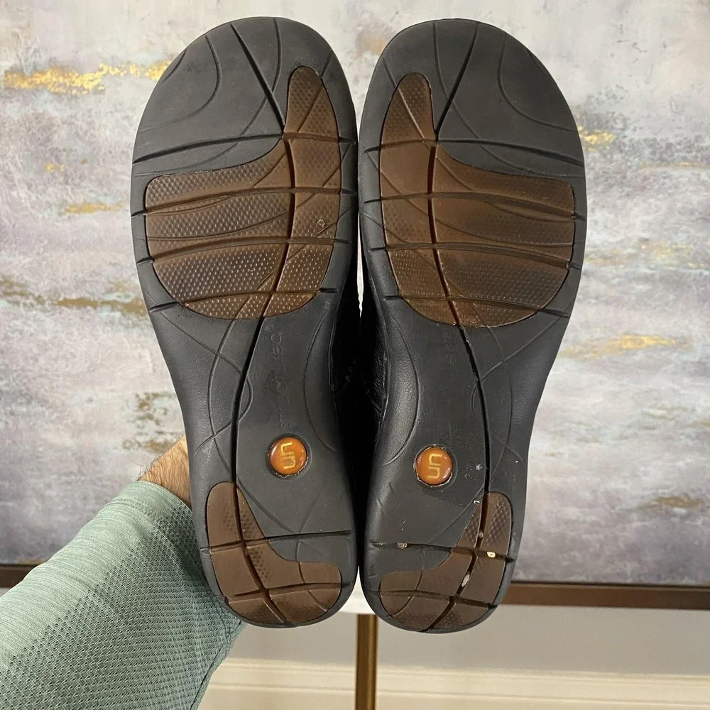 Clarks Unstructured Shoes Womens Size 9 Black Leather Mary Jane Comfort Flats
